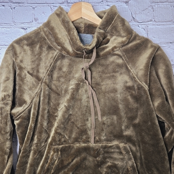 Anthro Sunday in Brooklyn Mairead Plush Cowl Neck Kangaroo Pouch Pullover Moss M - Picture 3 of 11